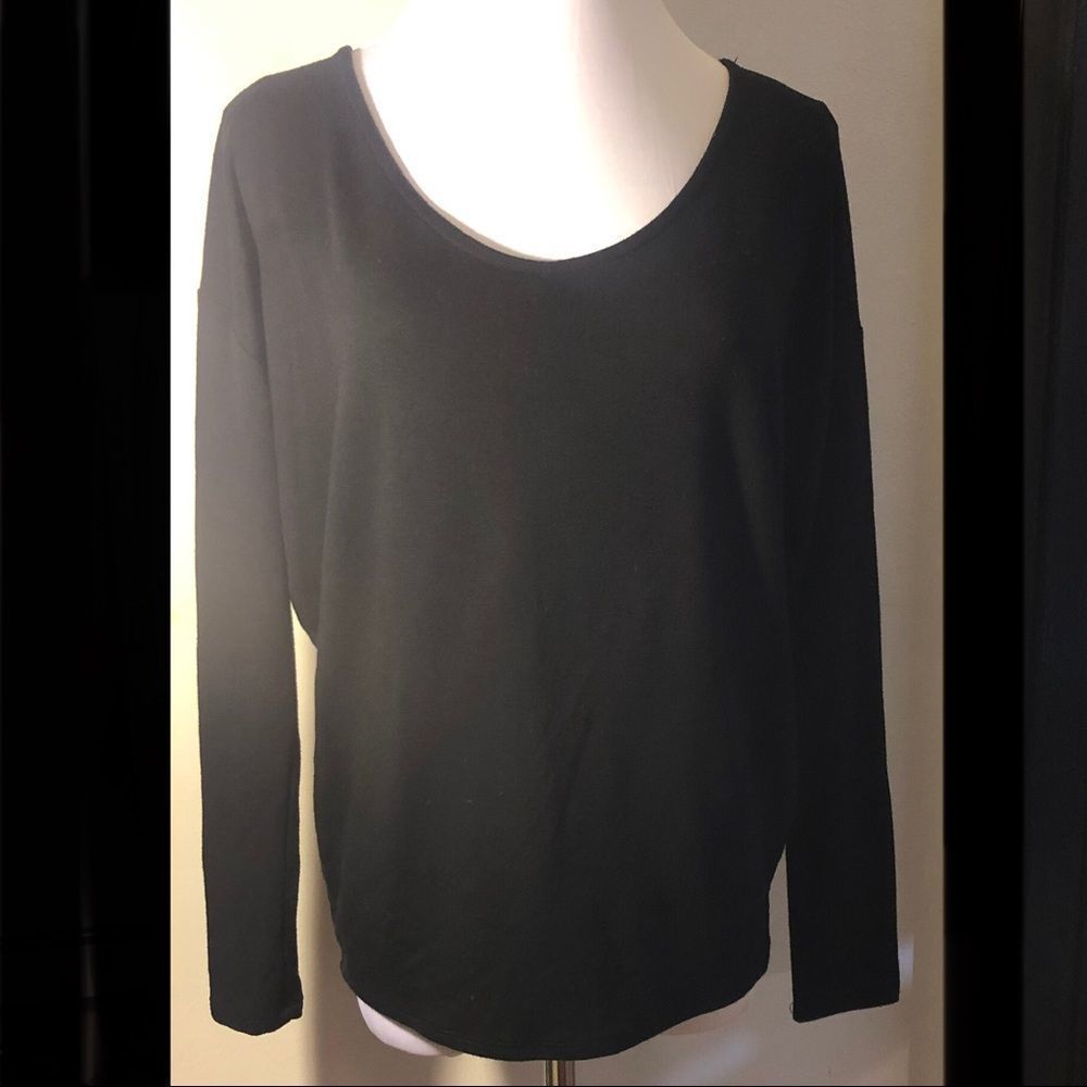 Urban Heritage Multi-wear Long Sleeve Tee